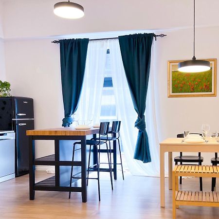 Aumetz Square Apartment Идрия Экстерьер фото